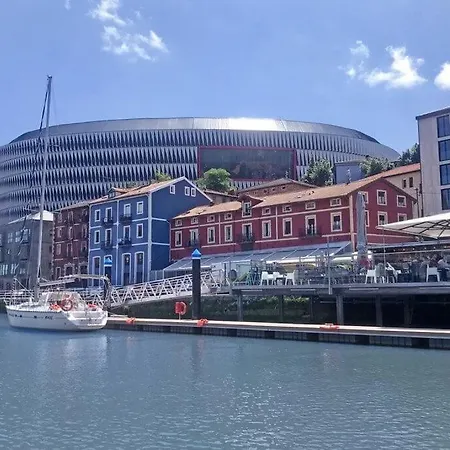 Desayuno Con Vistas A La Ria By Guggenko Lejlighed Bilbao